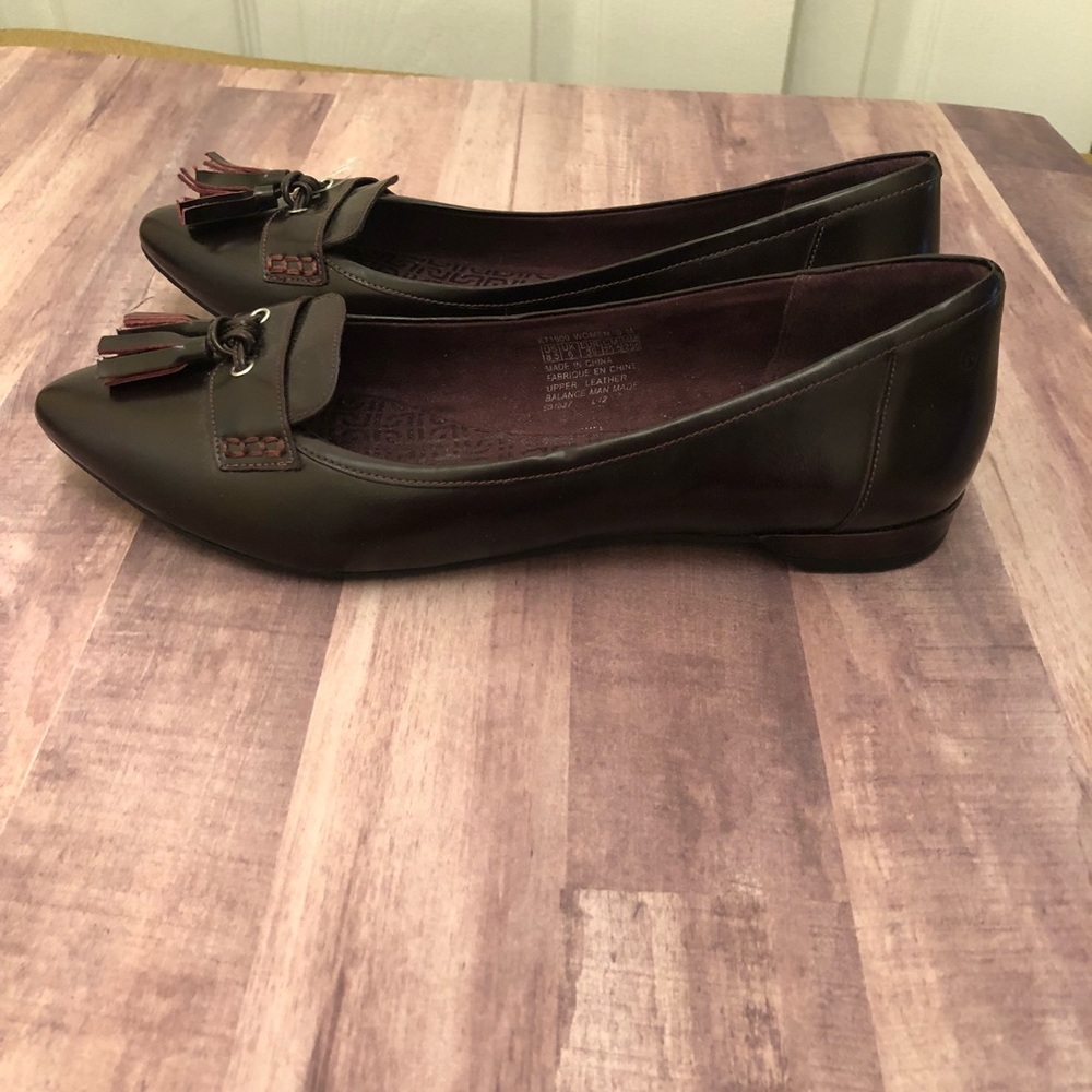 Rockport Maroon Flats Adiprene by Adidas 8.5 New